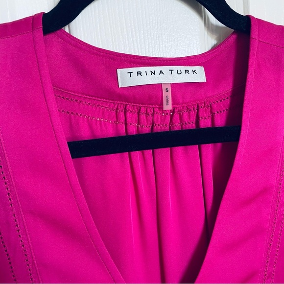 Trina Turk Fuchsia Pink Silk blend Career Coquette long sleeve Blouse Small - Picture 2 of 8